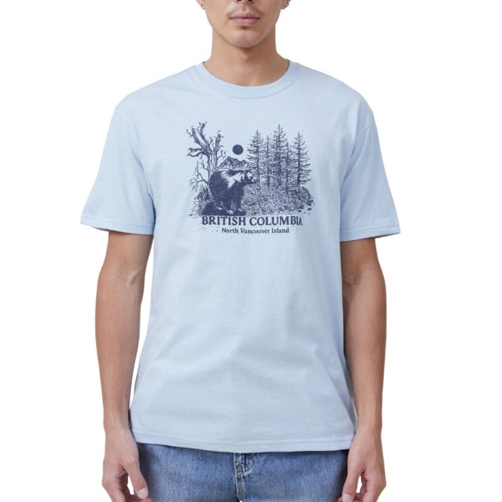 Cotton on Men's Loose Fit Souvenir T-shirt - Blue Mist, British Columbia Size M